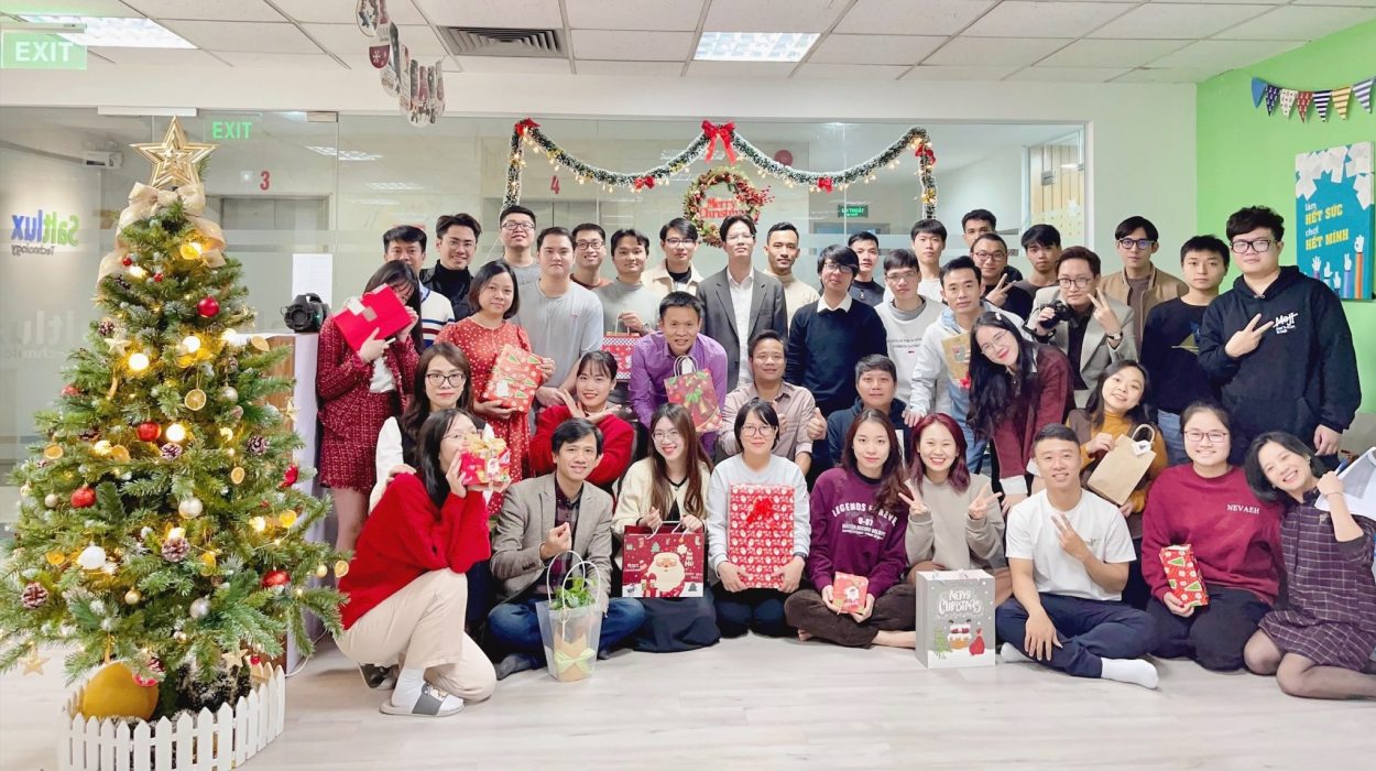 Giáng Sinh lung linh tình đồng nghiệp tại Saltlux Technology  7 Giáng Sinh gia đình Saltlux Technology