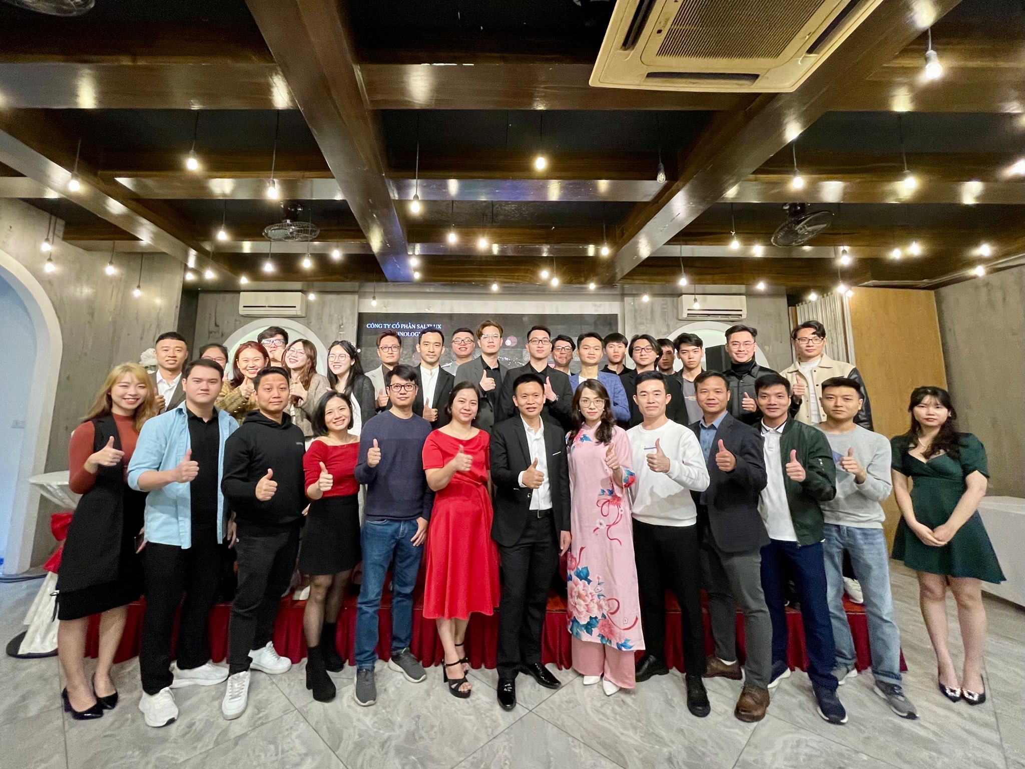 Year End Party 2022 – Cùng Nhìn Lại Để Tiến Bước 18 Gia đình Saltlux Technology 2022