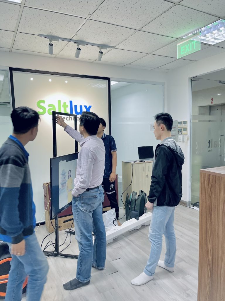 Hướng dẫn viên AI Như An | Saltlux Technology | Chùa Tam Chúc